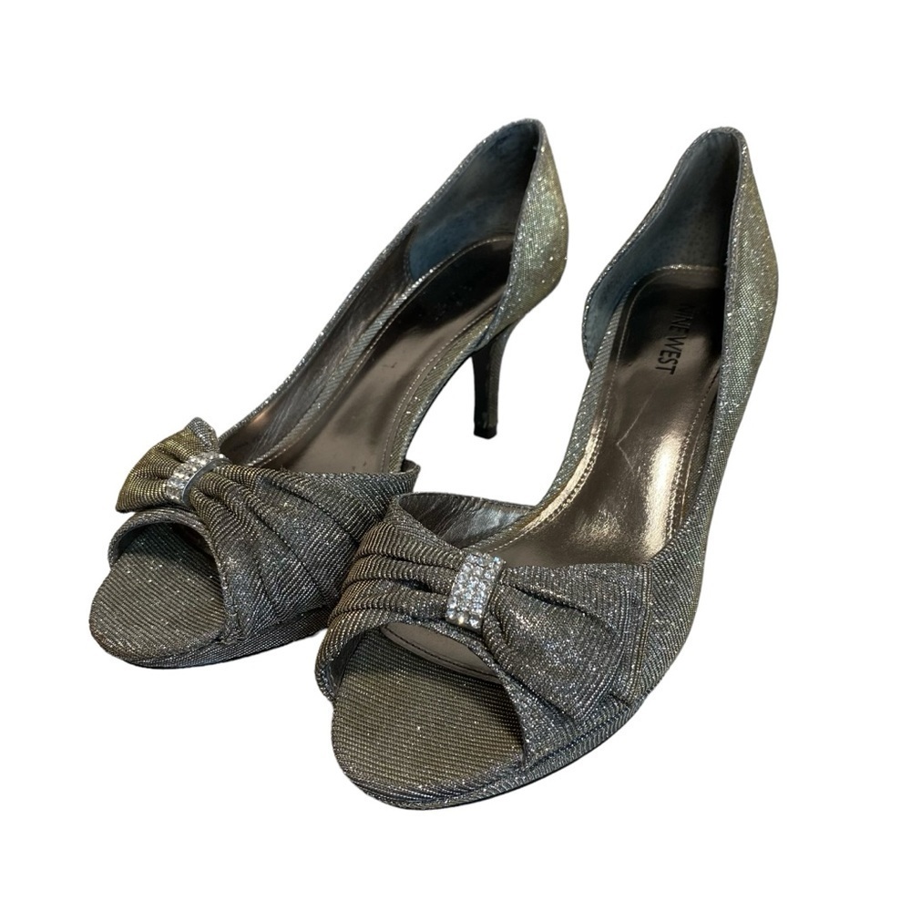 Nine West Gold/Silver Metallic Peep Toe Dress shoe - Size 9.5